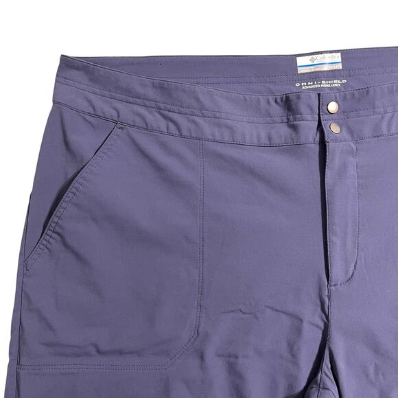 Columbia Womens Summer Hiking Bermuda Shorts Omni Shield Blue Size 22W - Picture 2 of 9